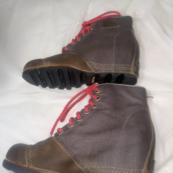 Sorel Women's PDX Grey Brown Hidden Wedge Bootie Size US 8.5 - Picture 8 of 14